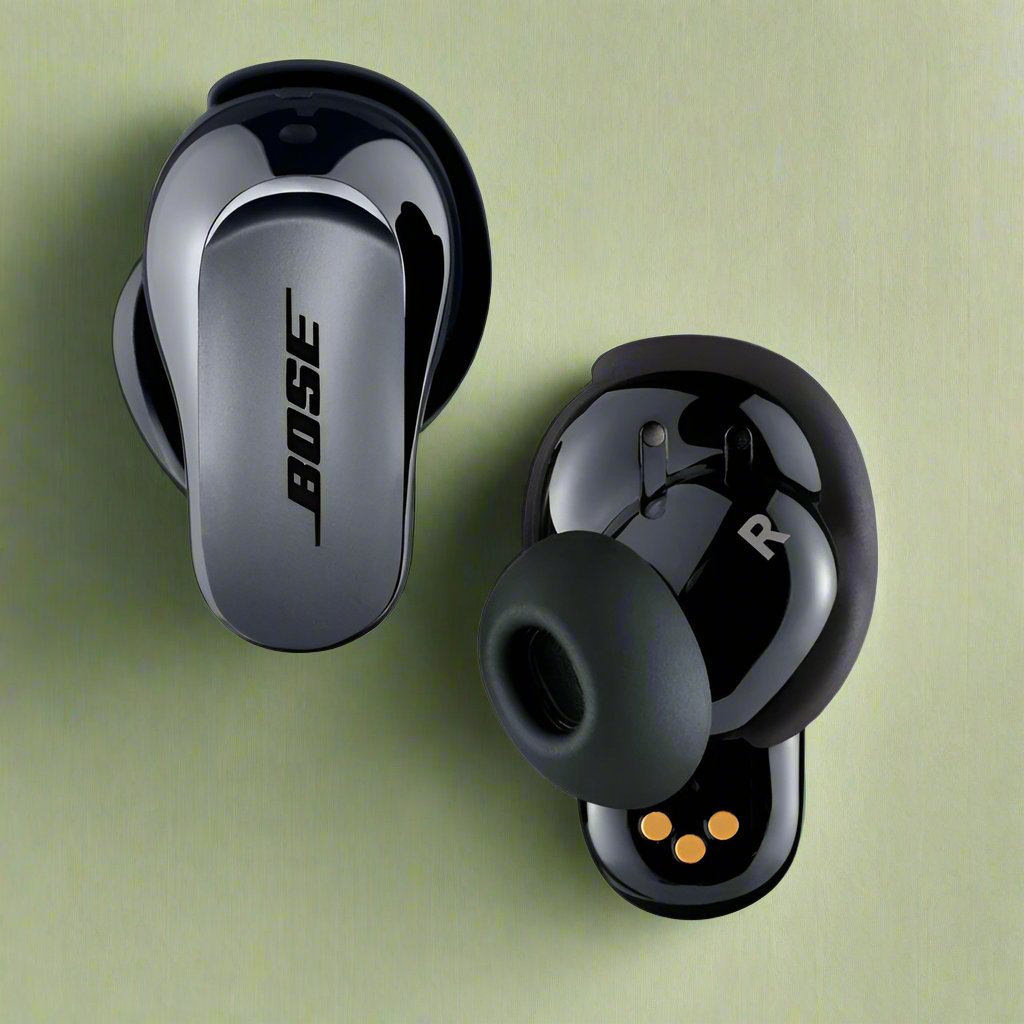 Bose New QuietComfort Ultra Earbuds (Black/ White Smoke)